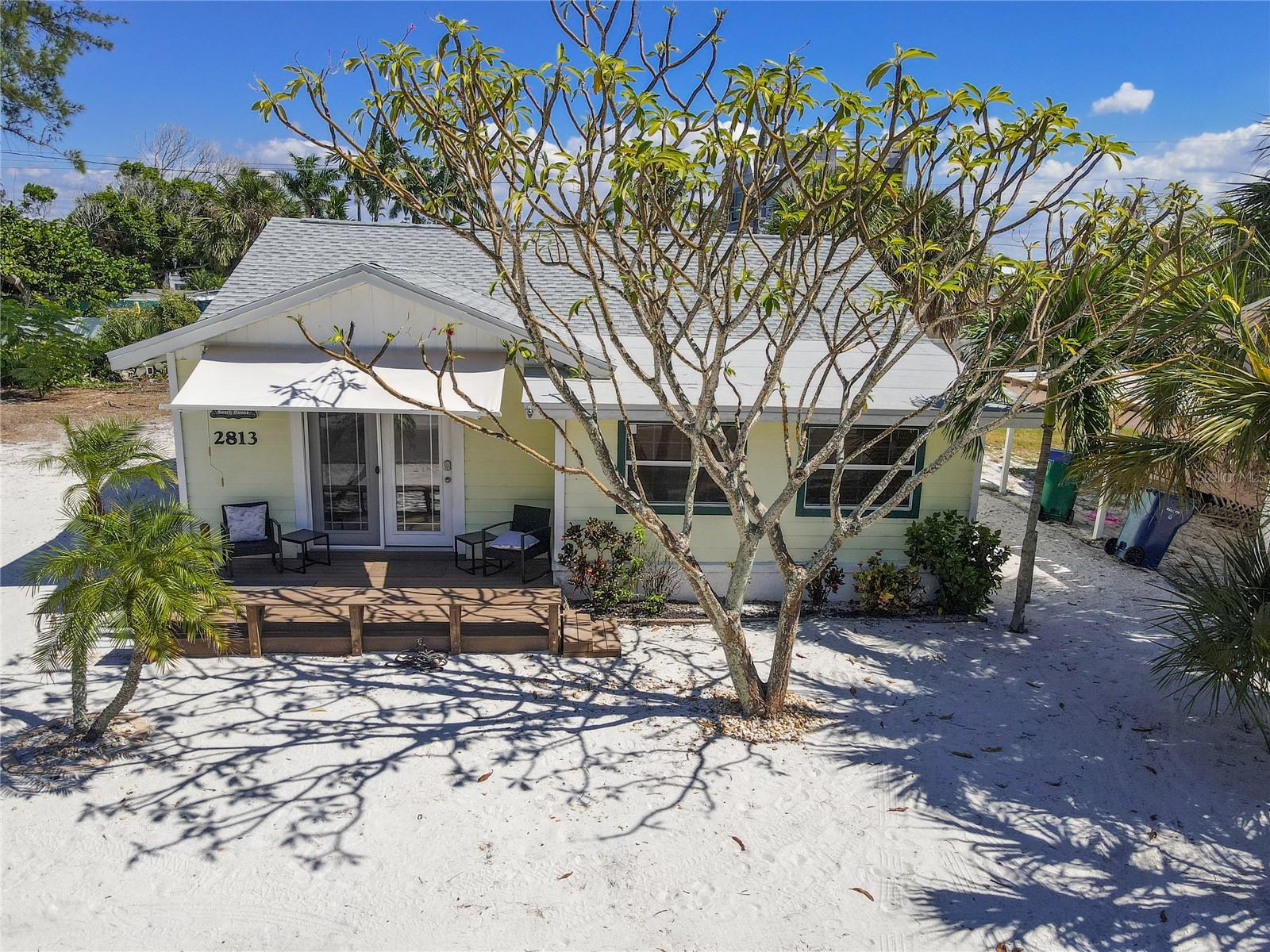 Details for 2813 Avenue E, HOLMES BEACH, FL 34217