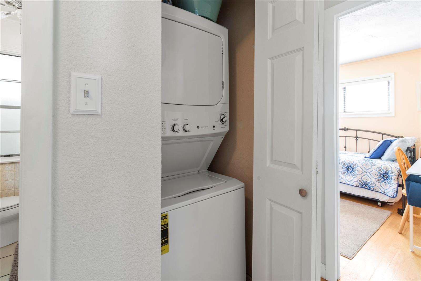 Image 14 of 34 For 2813 Avenue E