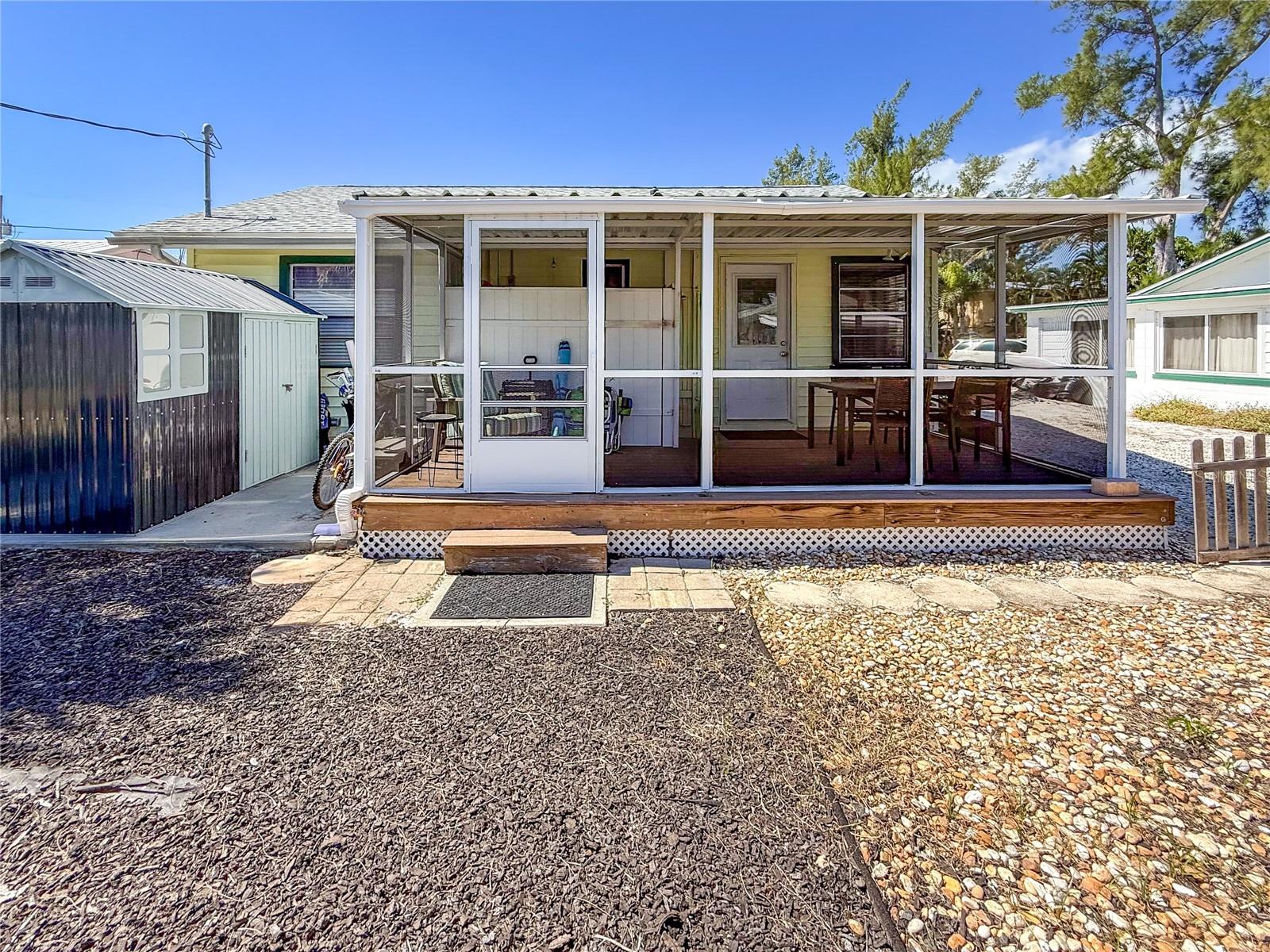 Image 17 of 34 For 2813 Avenue E