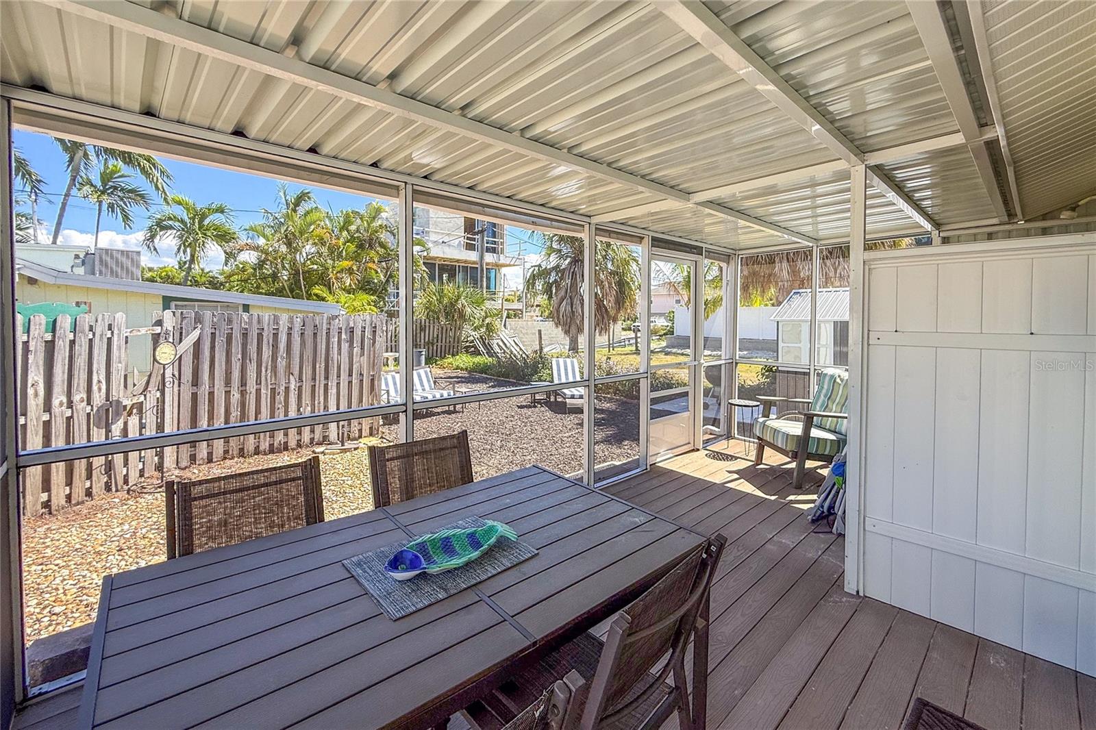 Image 19 of 34 For 2813 Avenue E