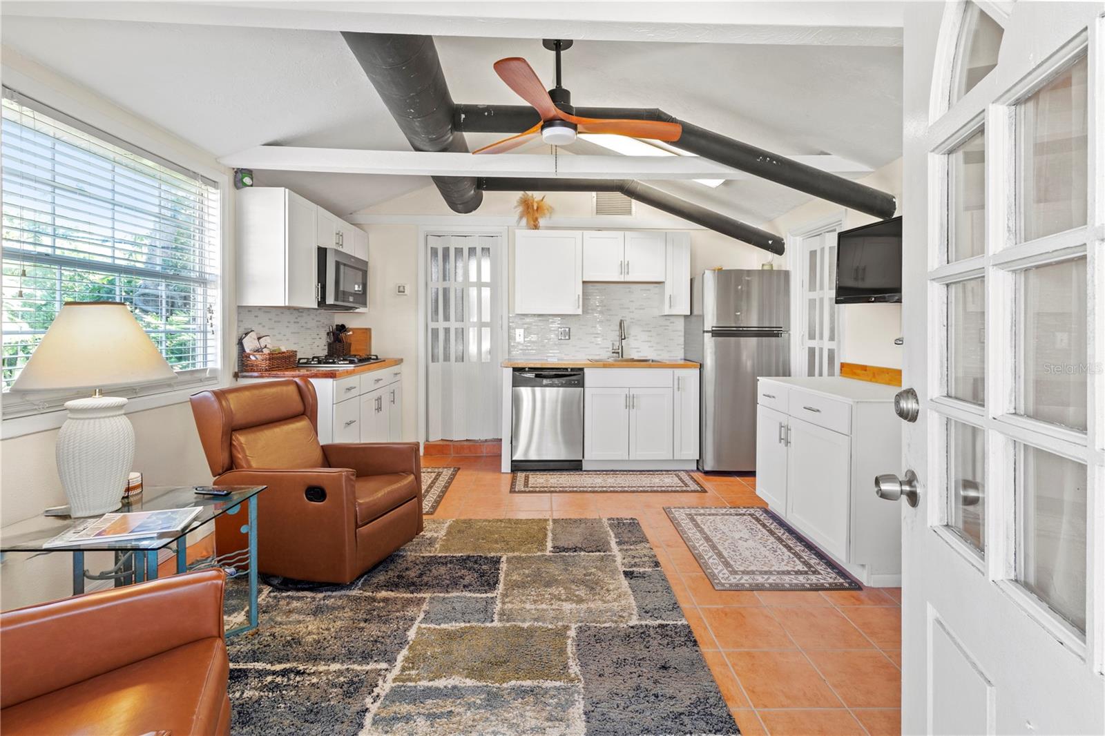 Image 22 of 34 For 2813 Avenue E