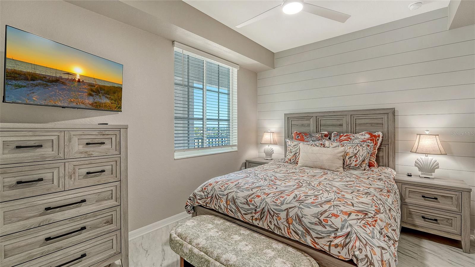 Image 28 of 89 For 17655 Opal Sand Drive 302