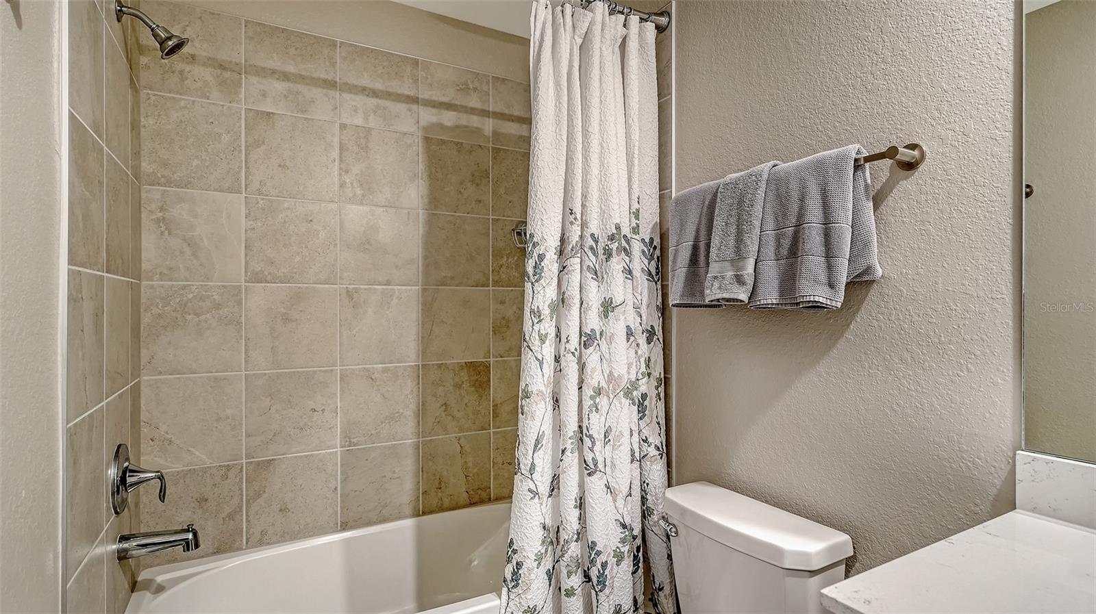 Image 31 of 89 For 17655 Opal Sand Drive 302