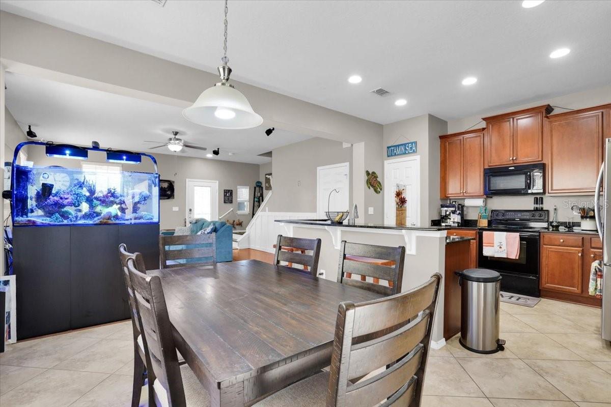 Image 12 of 38 For 9207 English Oaks Lane