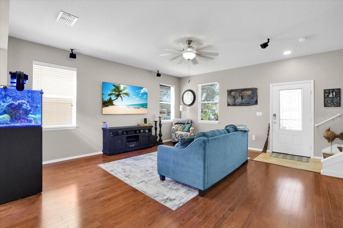 Image 3 of 38 For 9207 English Oaks Lane