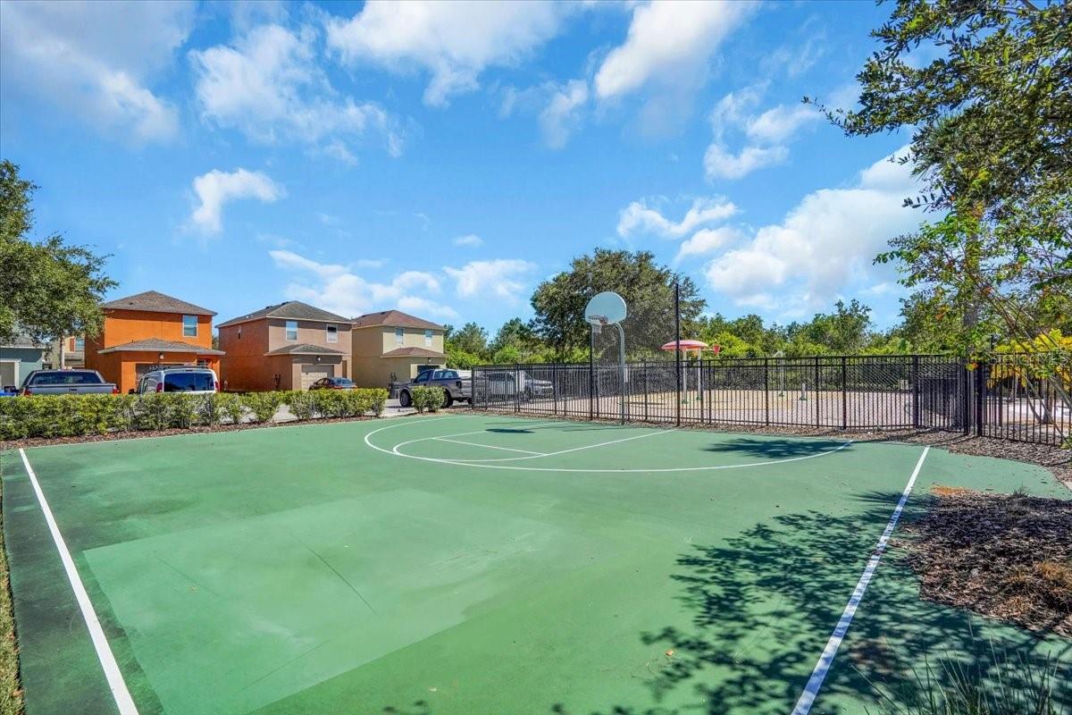 Image 36 of 38 For 9207 English Oaks Lane