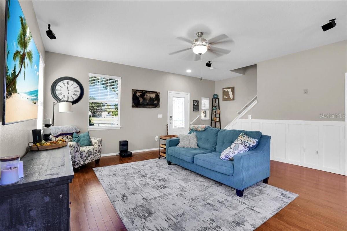 Image 4 of 38 For 9207 English Oaks Lane