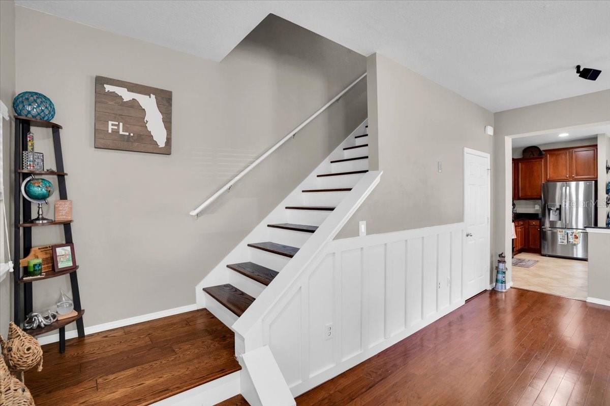 Image 6 of 38 For 9207 English Oaks Lane