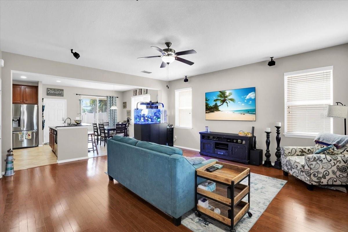 Image 7 of 38 For 9207 English Oaks Lane