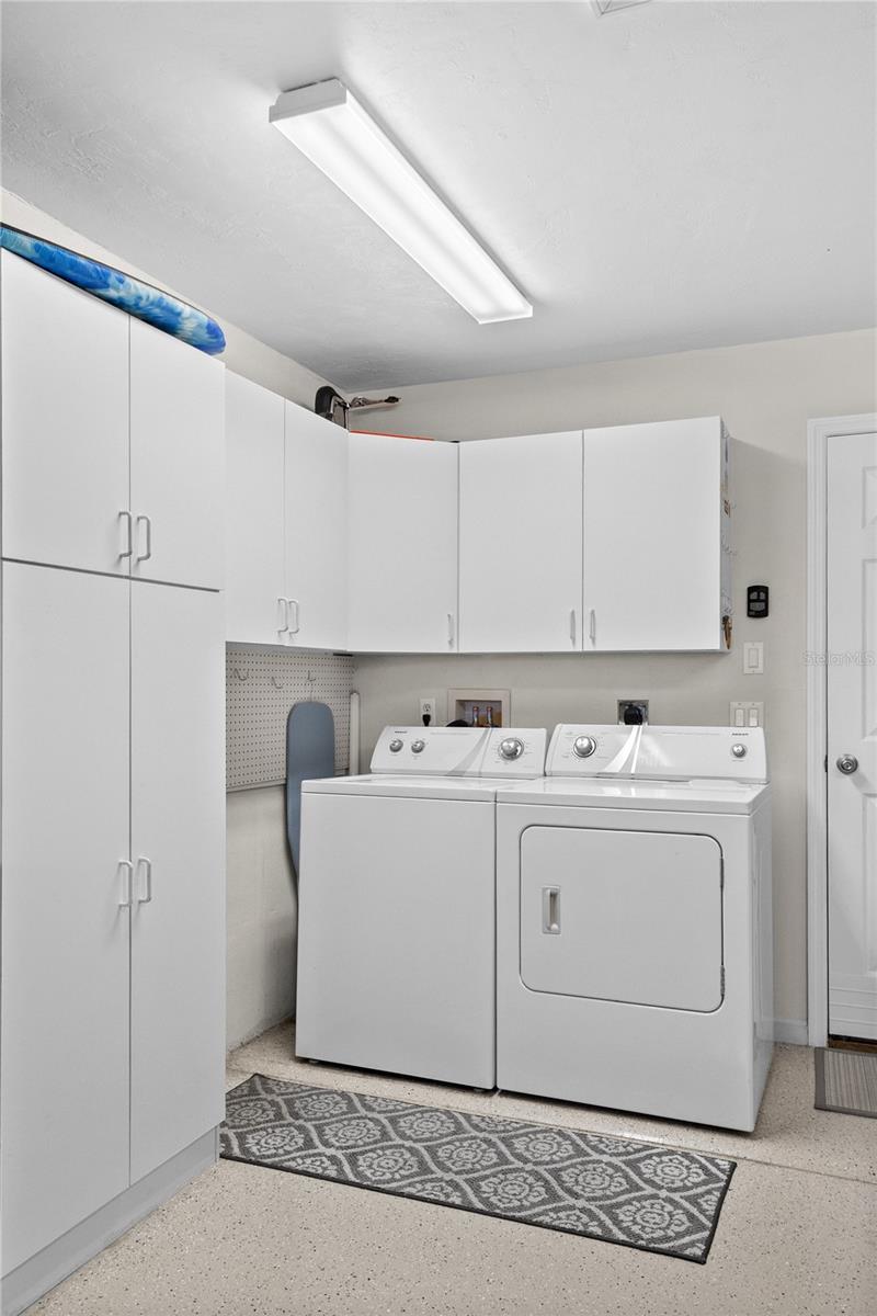 Image 18 of 28 For 12454 Kingsway Circle 202