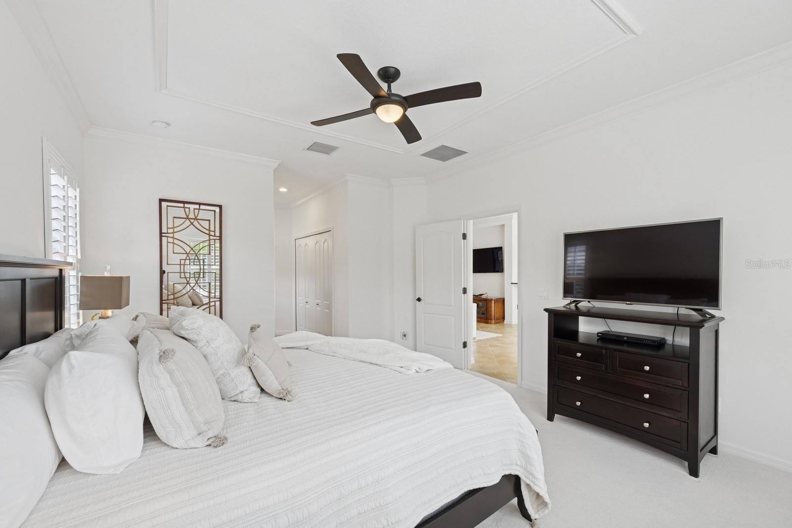 Image 32 of 72 For 14614 Newtonmore Lane