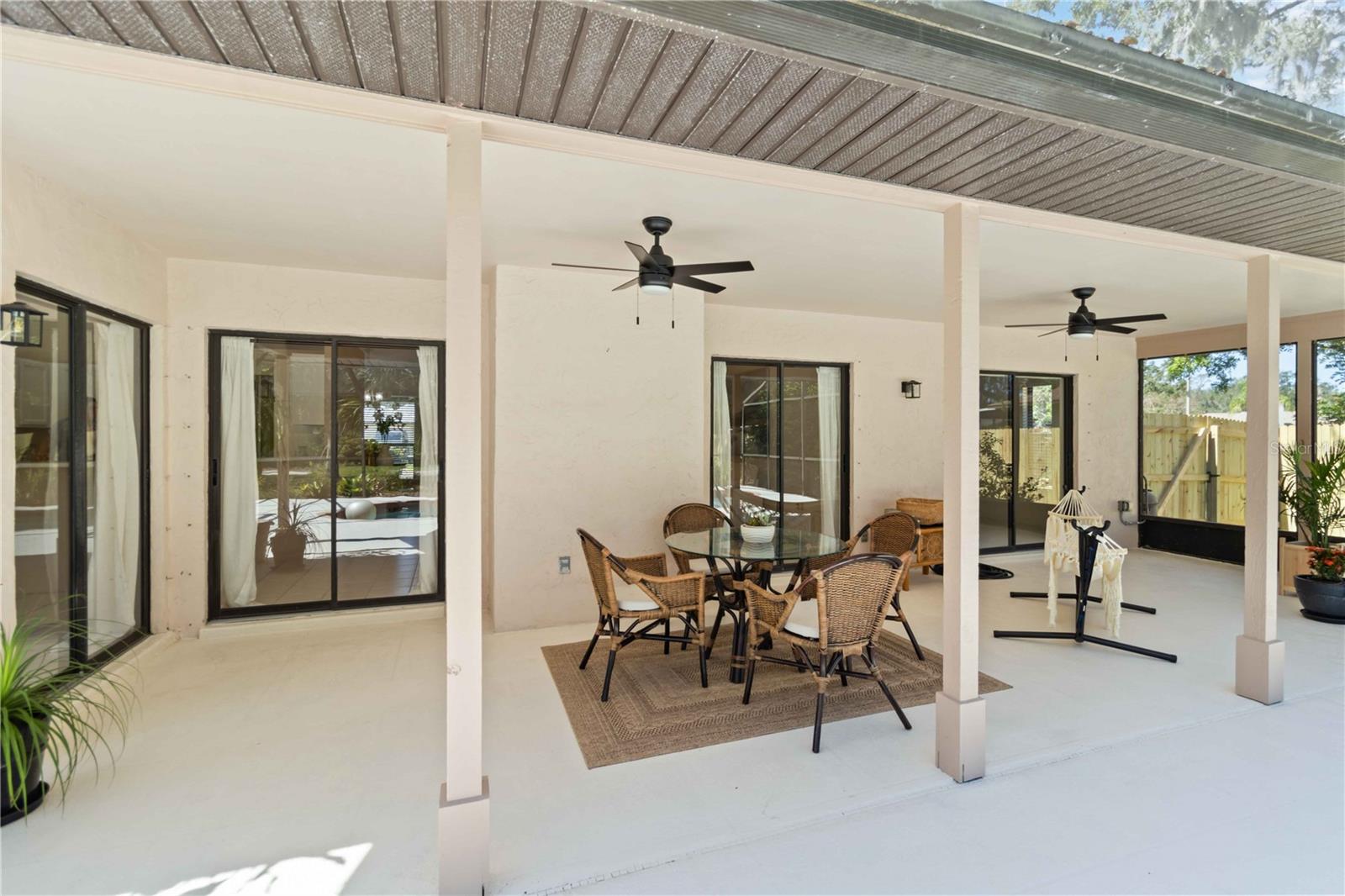 Image 34 of 48 For 5206 Woodlawn Circle E