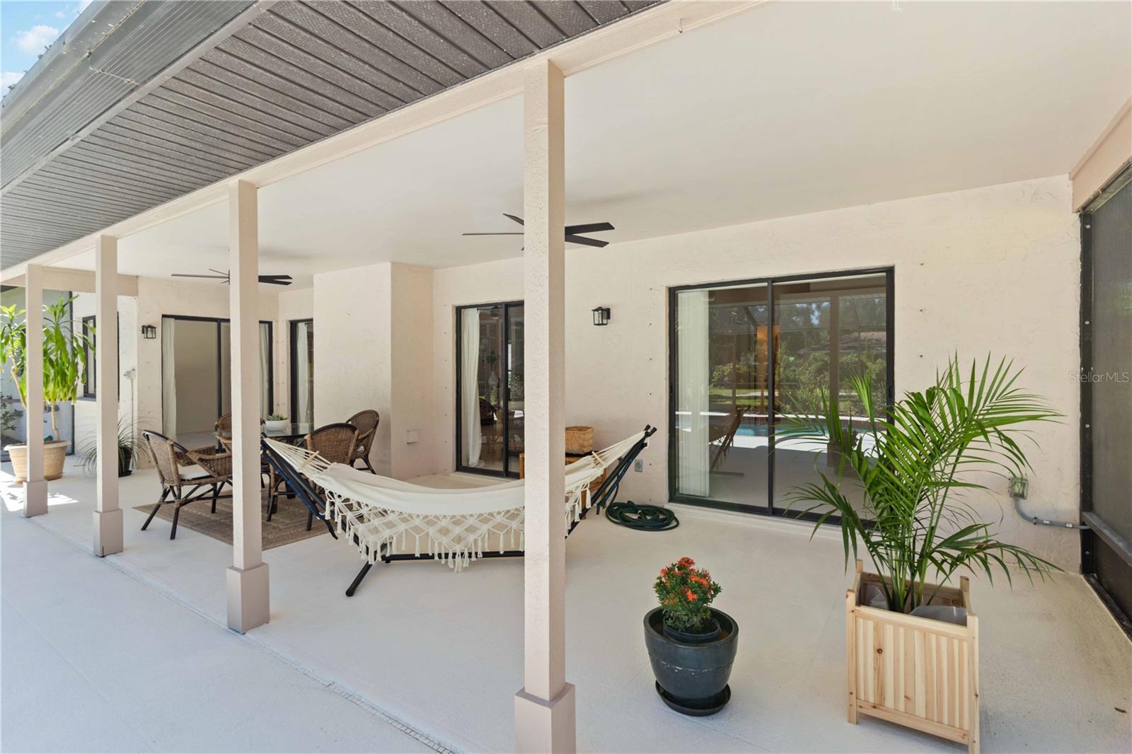 Image 35 of 48 For 5206 Woodlawn Circle E