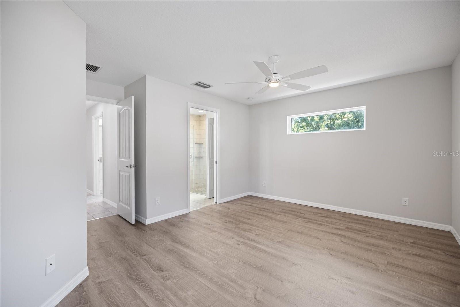 Image 22 of 43 For 163 Pennsylvania Avenue