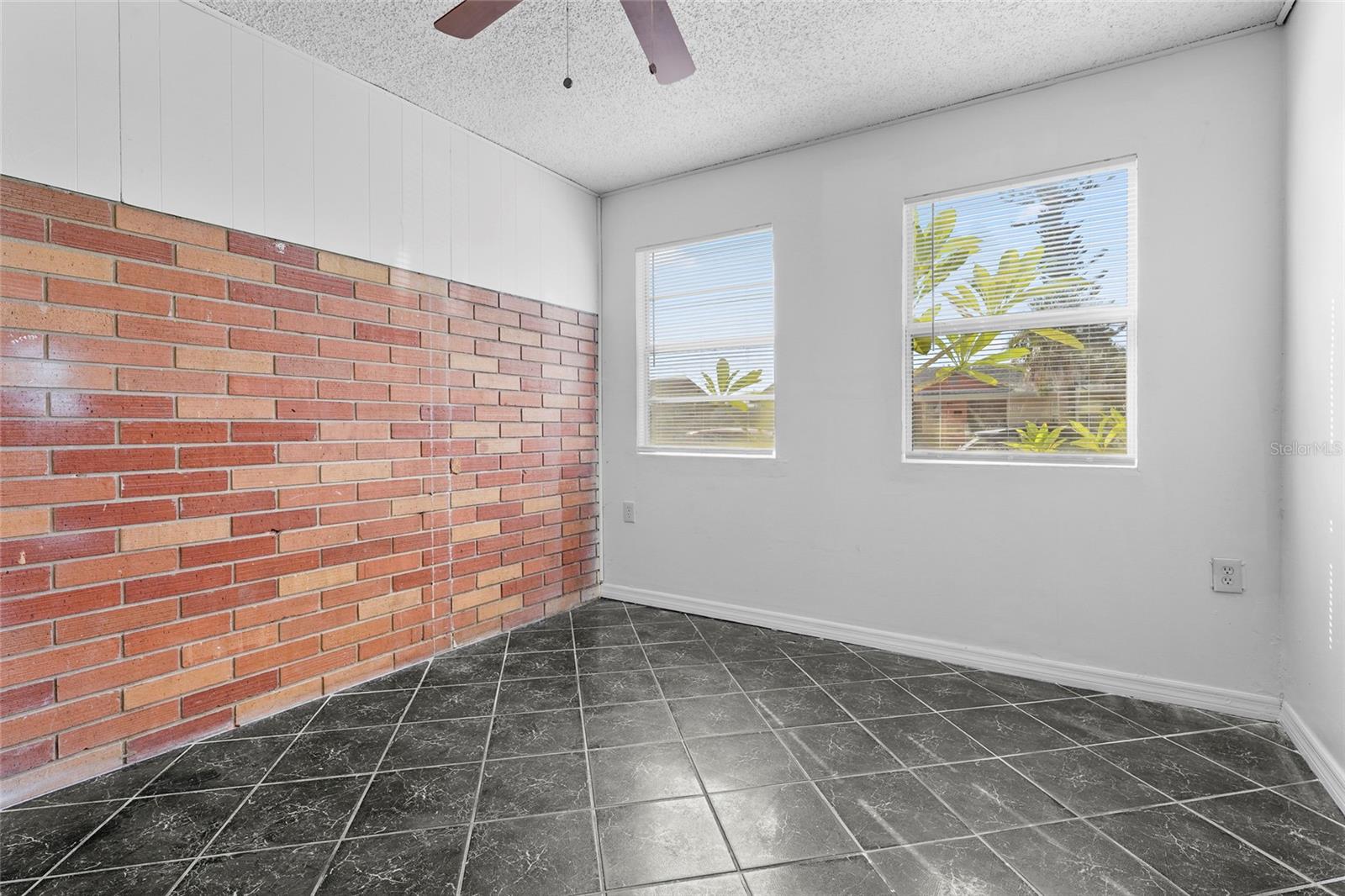 Image 19 of 37 For 1903 24th Street