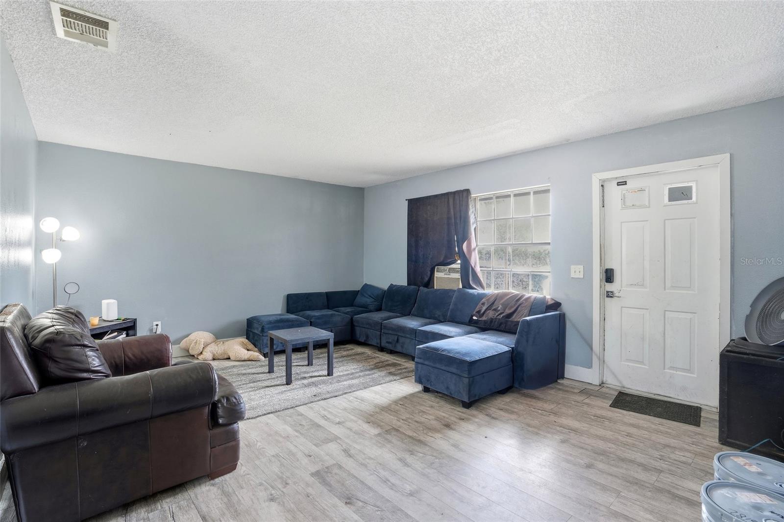 Image 4 of 22 For 4005 Sunflower Circle