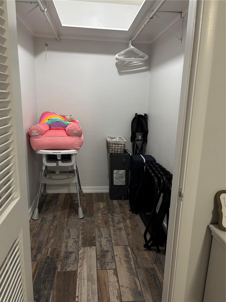 Image 15 of 45 For 1214 21st Street W