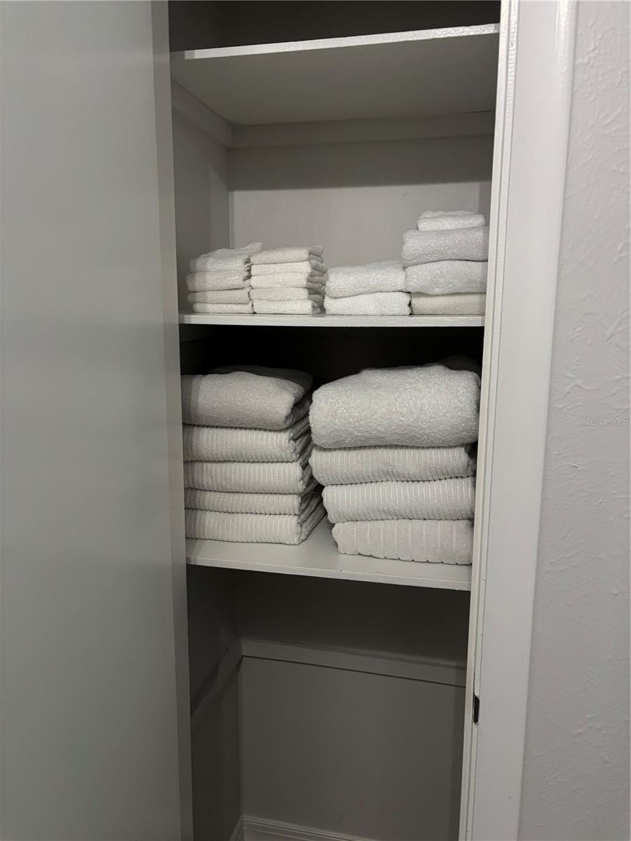 Image 22 of 45 For 1214 21st Street W