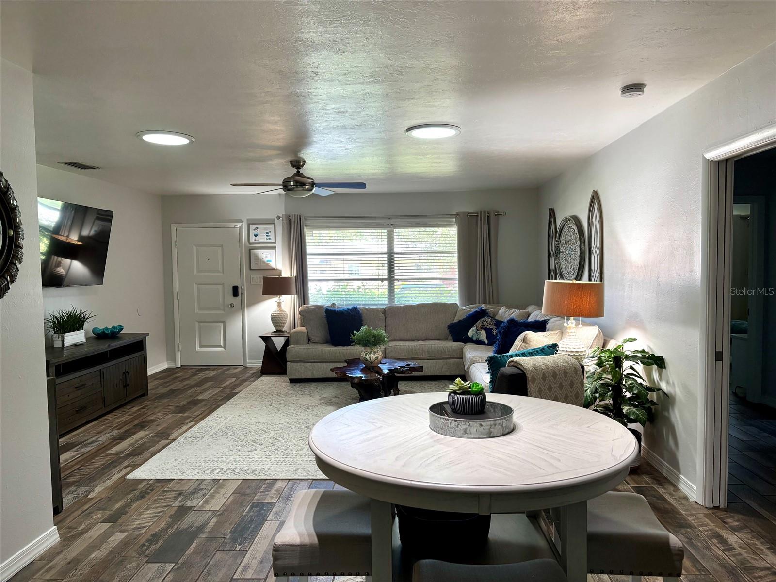 Image 7 of 45 For 1214 21st Street W