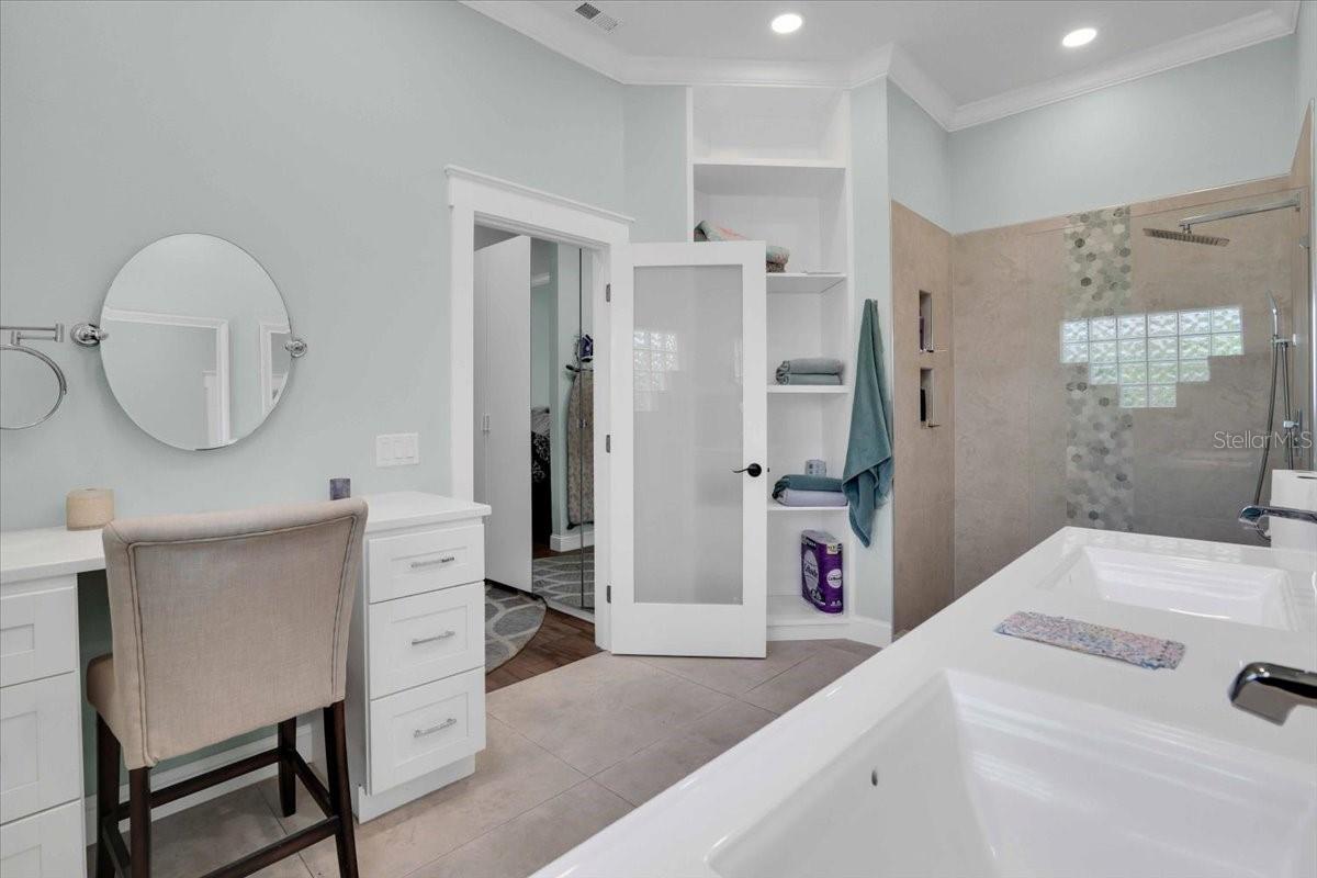 Image 41 of 45 For 4701 50th Avenue W