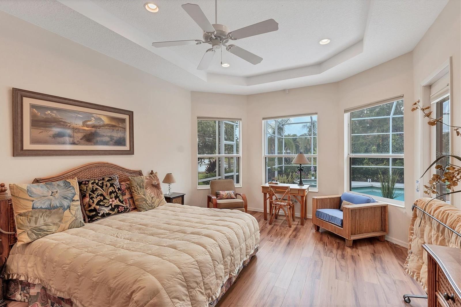 Image 16 of 52 For 6922 Stanhope Place