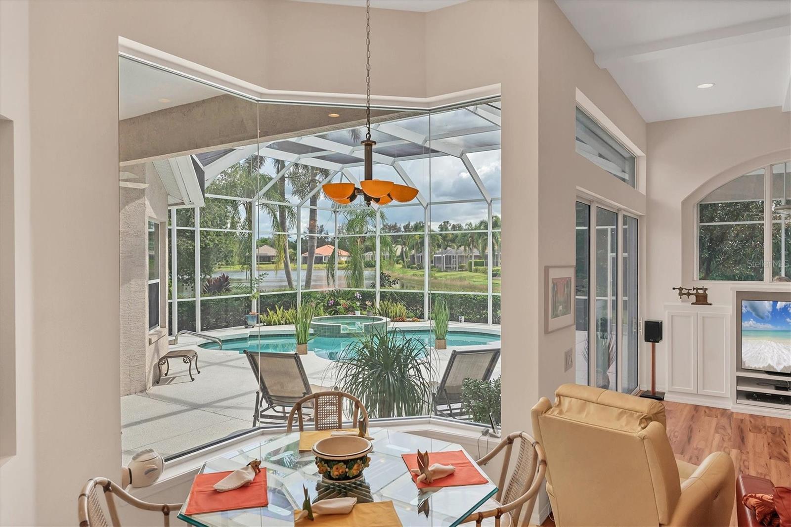 Image 6 of 52 For 6922 Stanhope Place