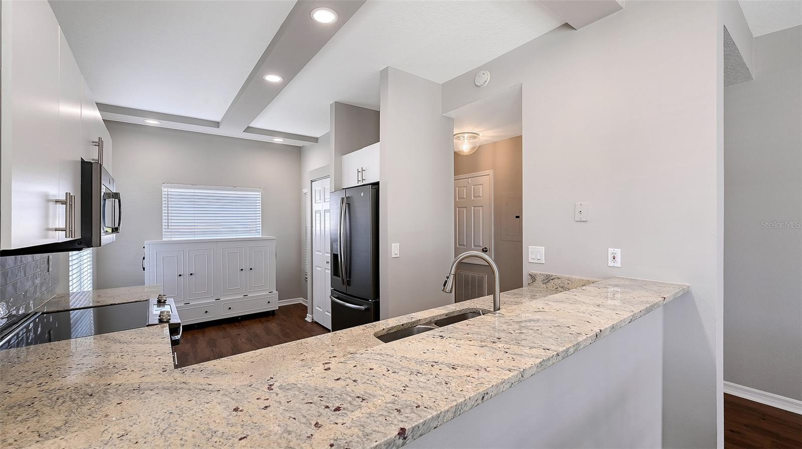 Image 22 of 64 For 4207 Caddie Drive E 104