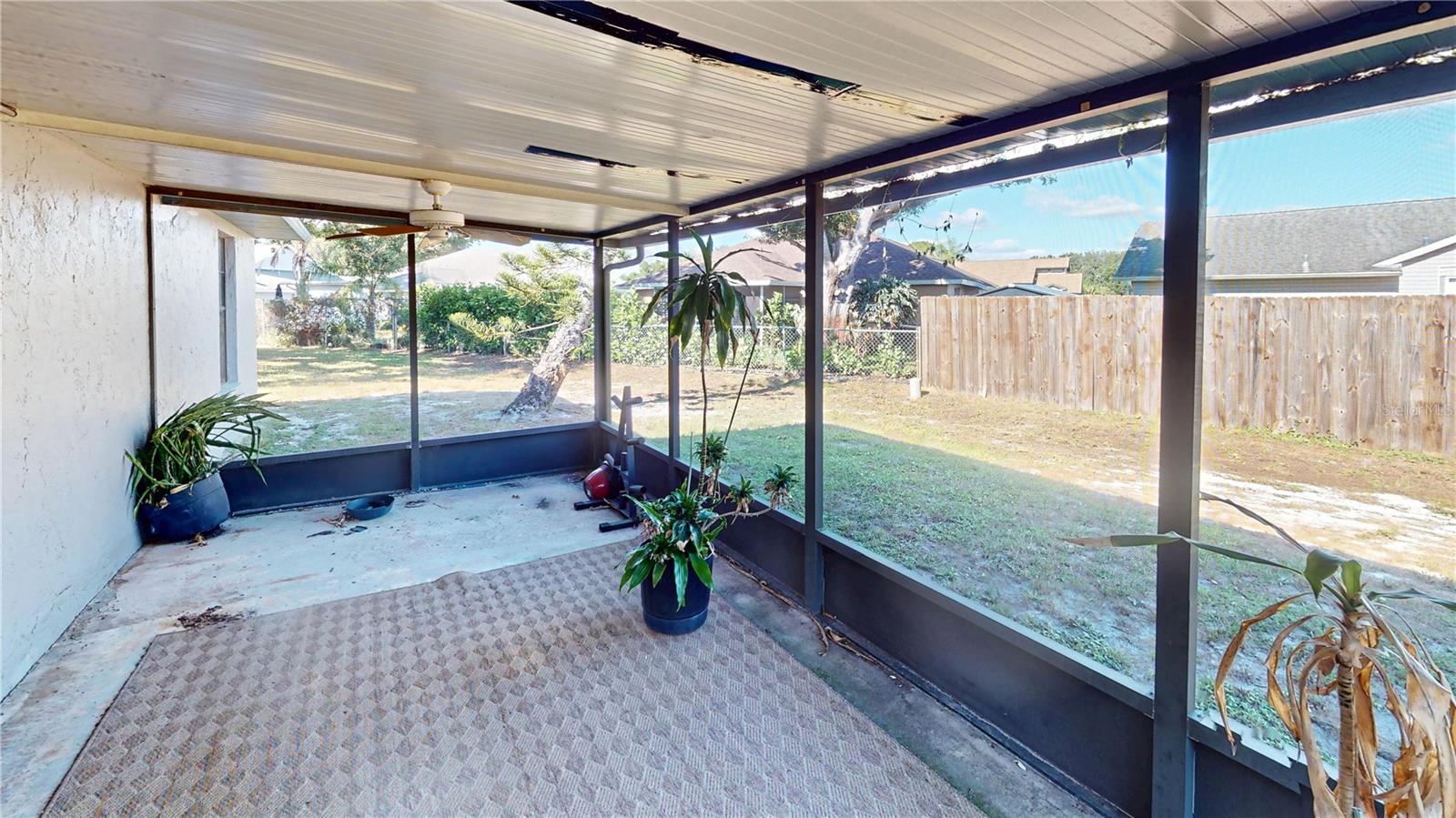Image 19 of 28 For 5847 Pauma Court