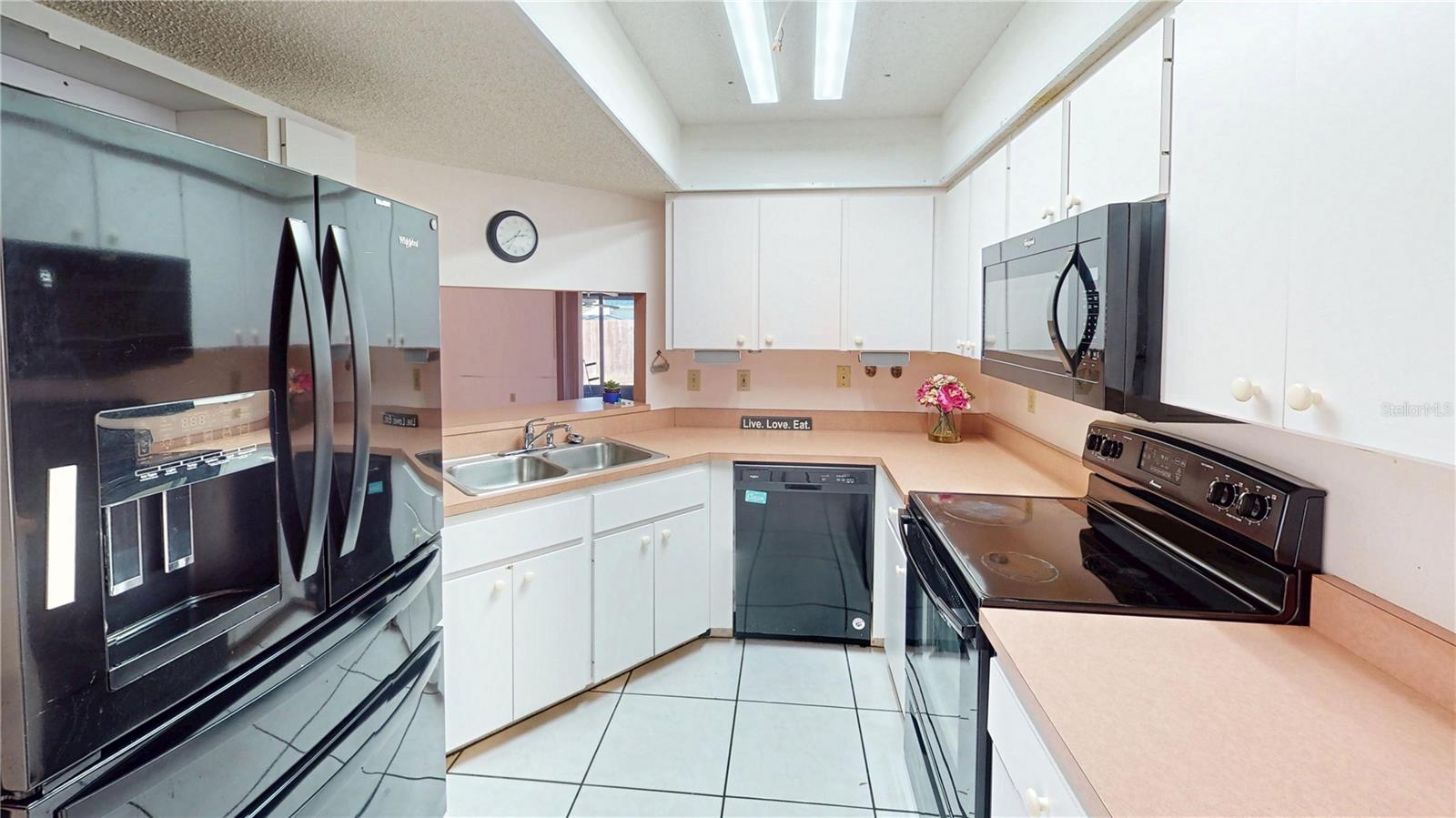 Image 8 of 28 For 5847 Pauma Court