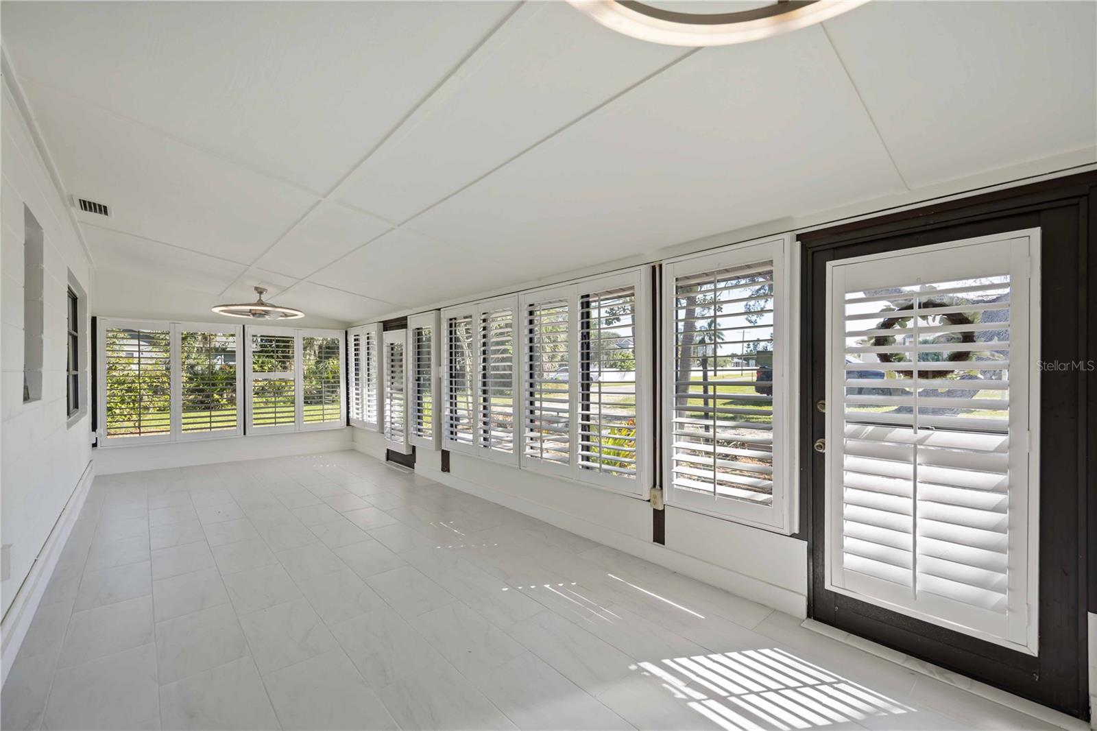 Image 7 of 61 For 6504 Lincoln Road