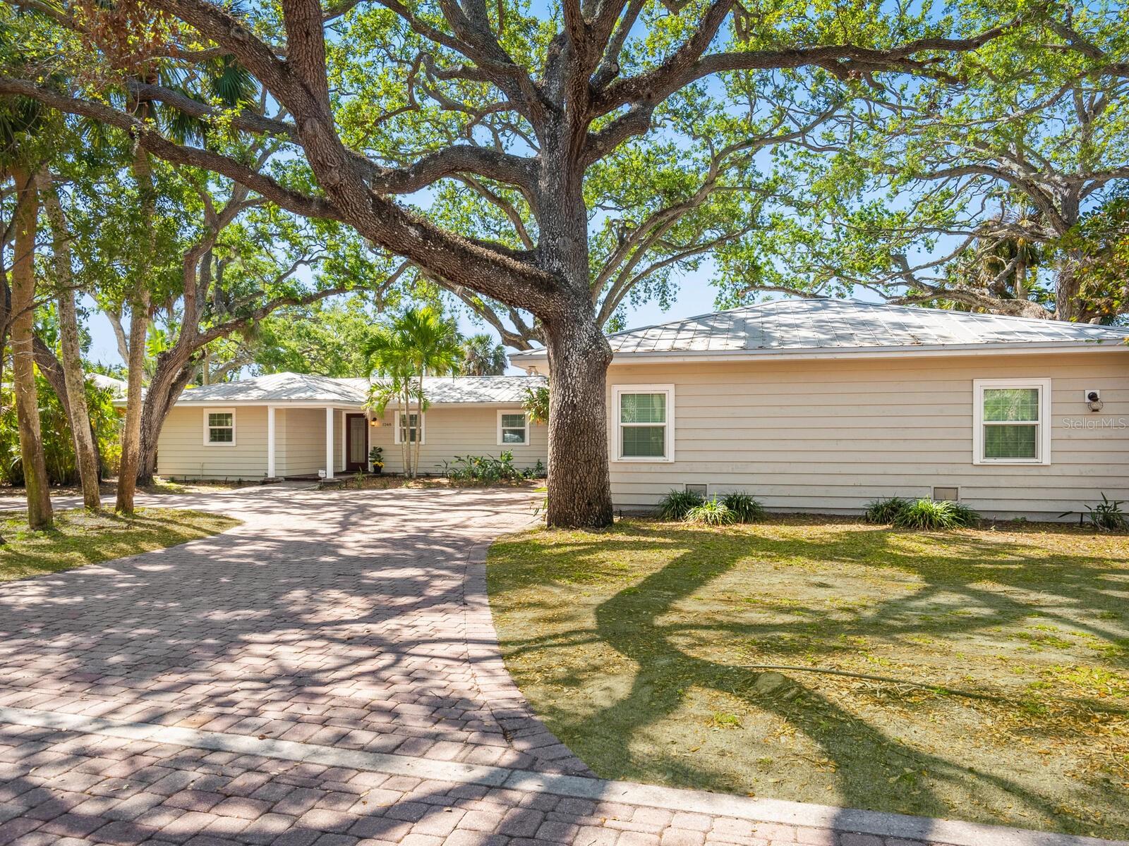 Image 3 of 37 For 1248 Northport Drive