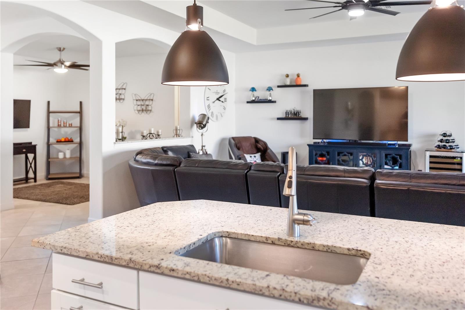 Image 13 of 57 For 4889 Seafoam Trail