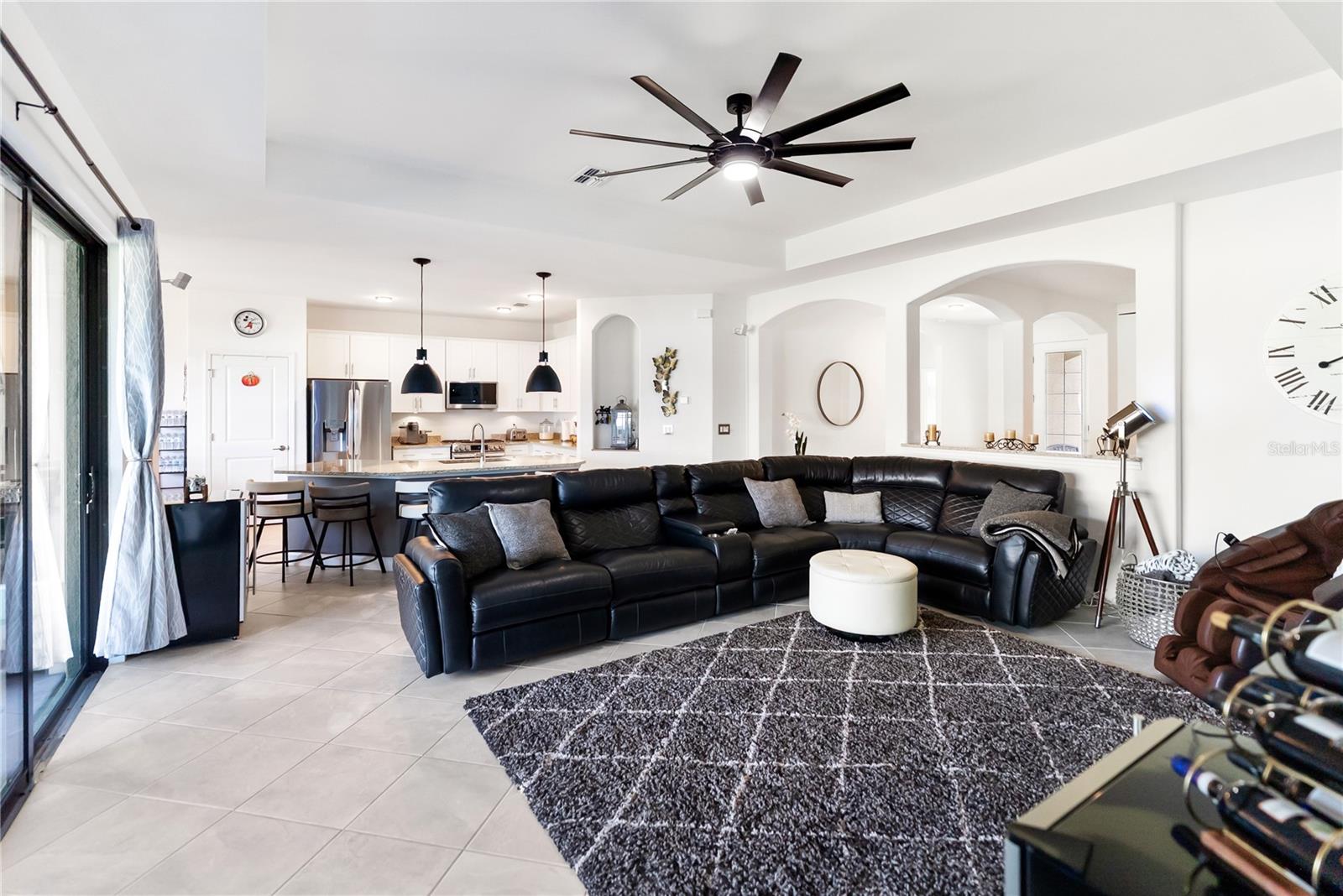 Image 4 of 57 For 4889 Seafoam Trail