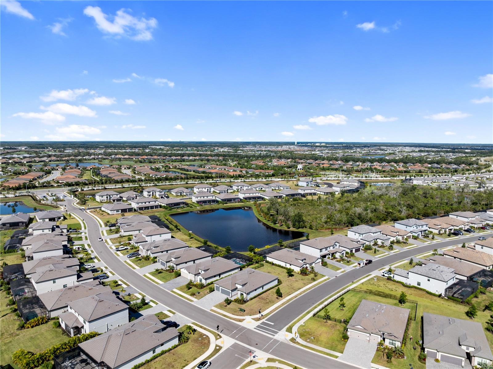 Image 40 of 57 For 4889 Seafoam Trail