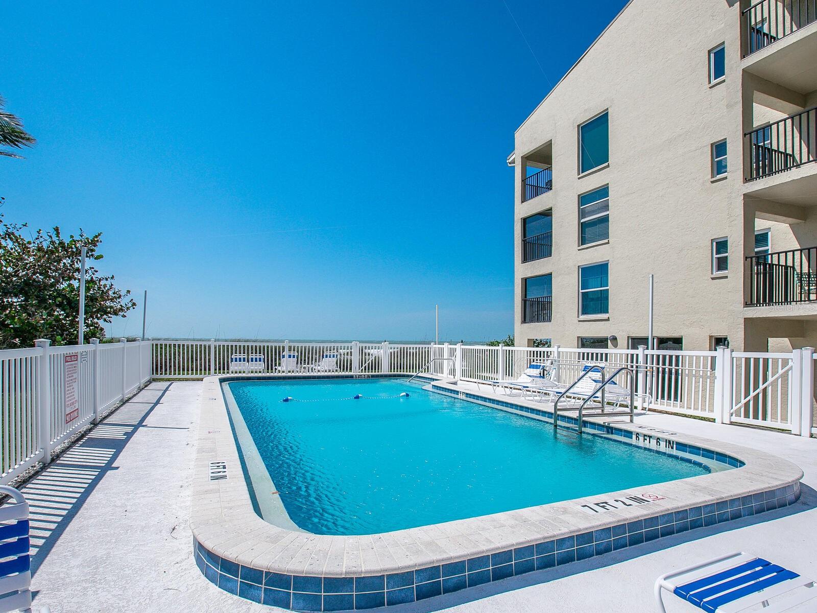 Image 32 of 45 For 3115 Gulf Of Mexico Drive 304