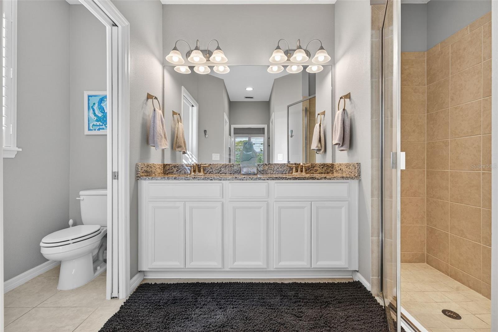 Image 32 of 85 For 13816 Messina Loop 104