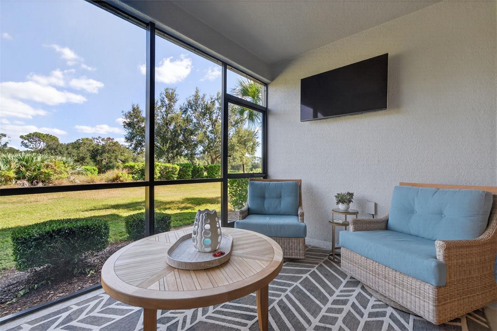 Image 44 of 85 For 13816 Messina Loop 104