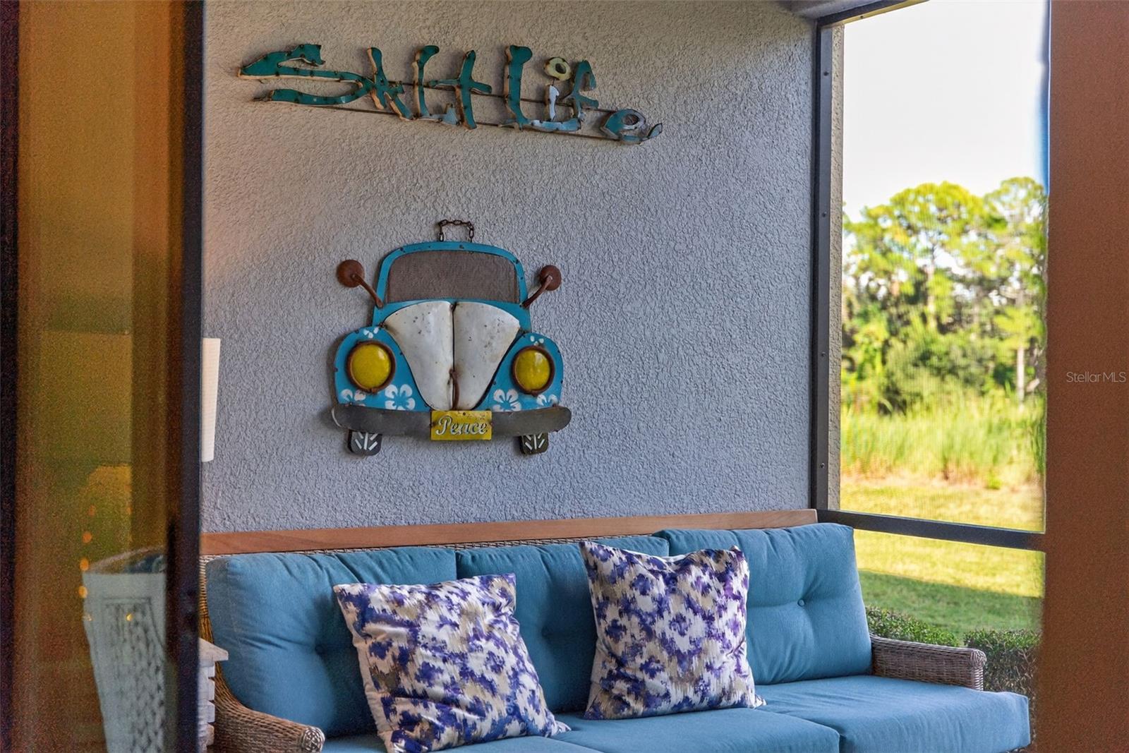 Image 46 of 85 For 13816 Messina Loop 104