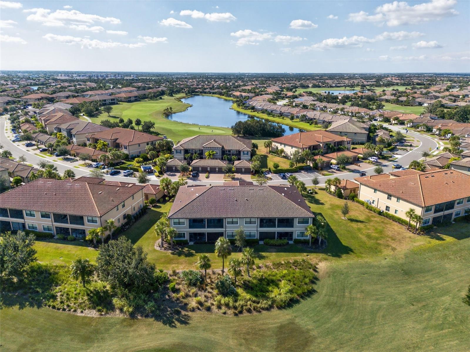 Image 52 of 85 For 13816 Messina Loop 104