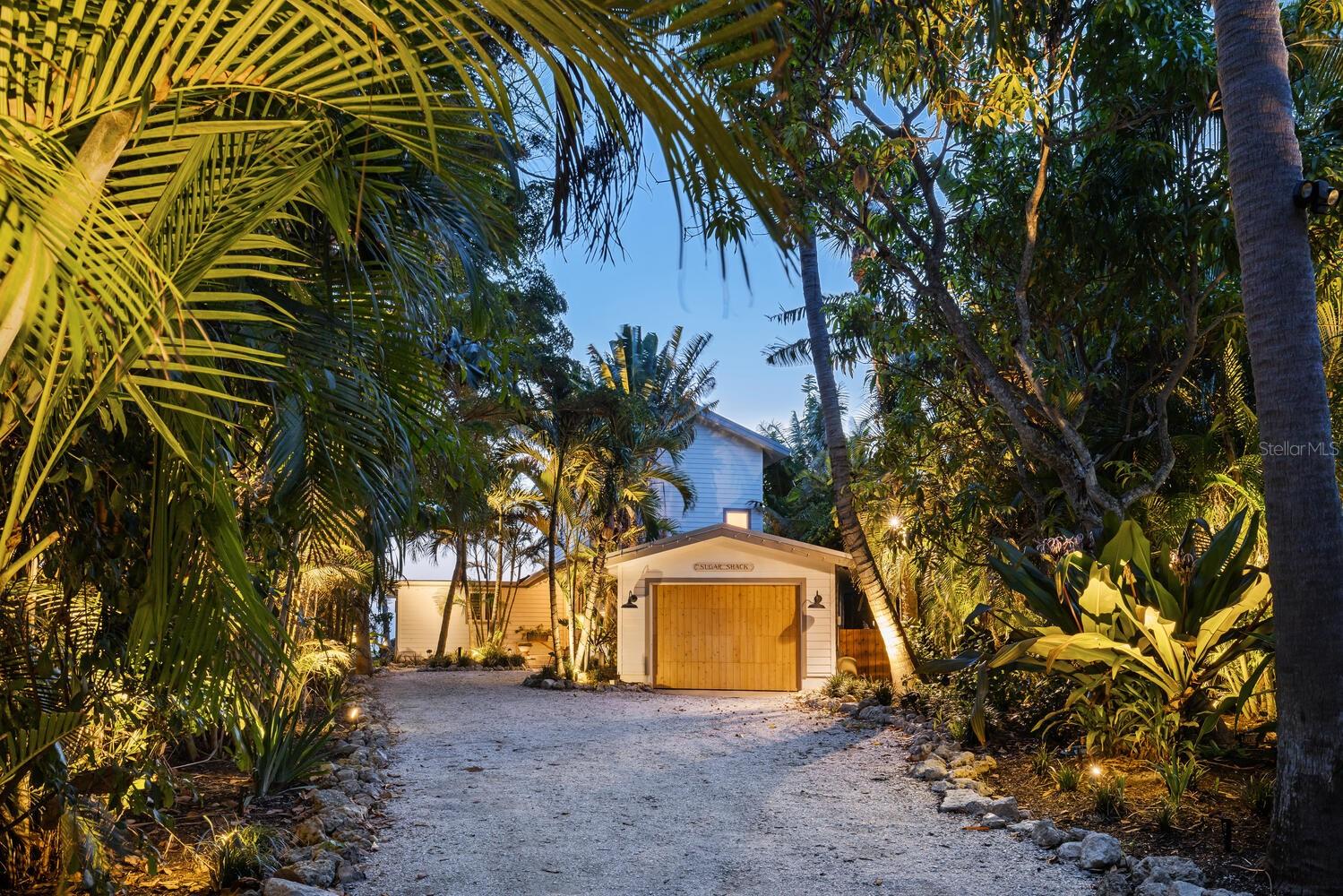 Image 18 of 27 For 7314 Point Of Rocks Road