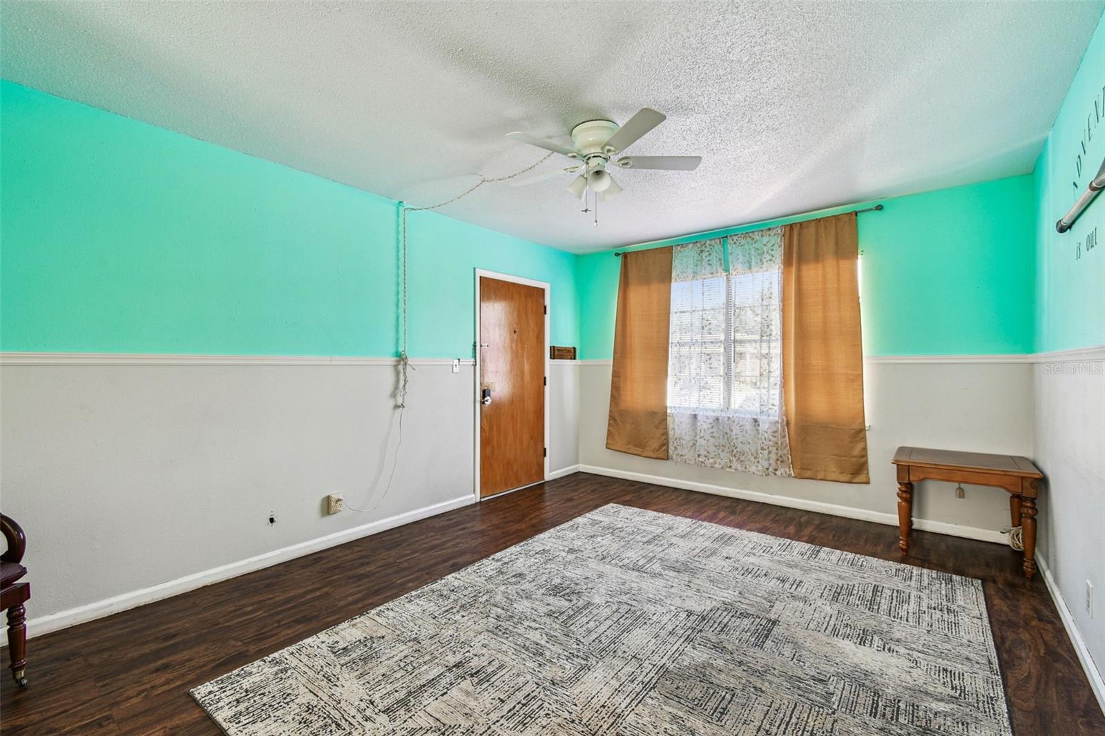 Image 10 of 54 For 4507 9th Street W E1