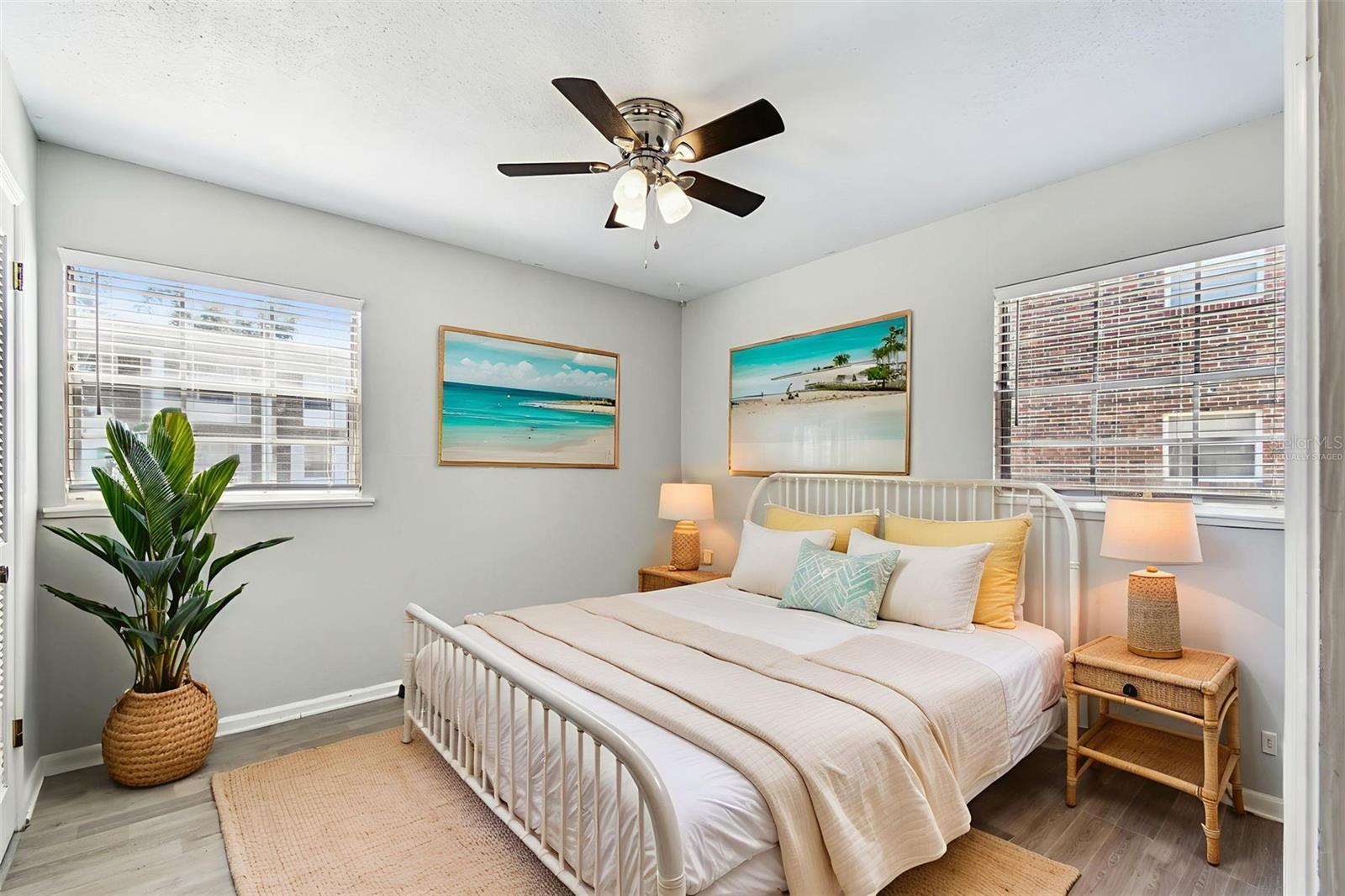 Image 23 of 54 For 4507 9th Street W E1