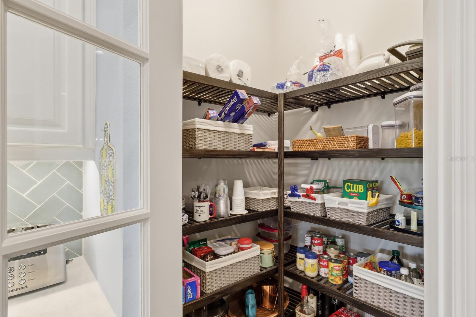 Image 16 of 59 For 2723 Sapphire Blue Lane