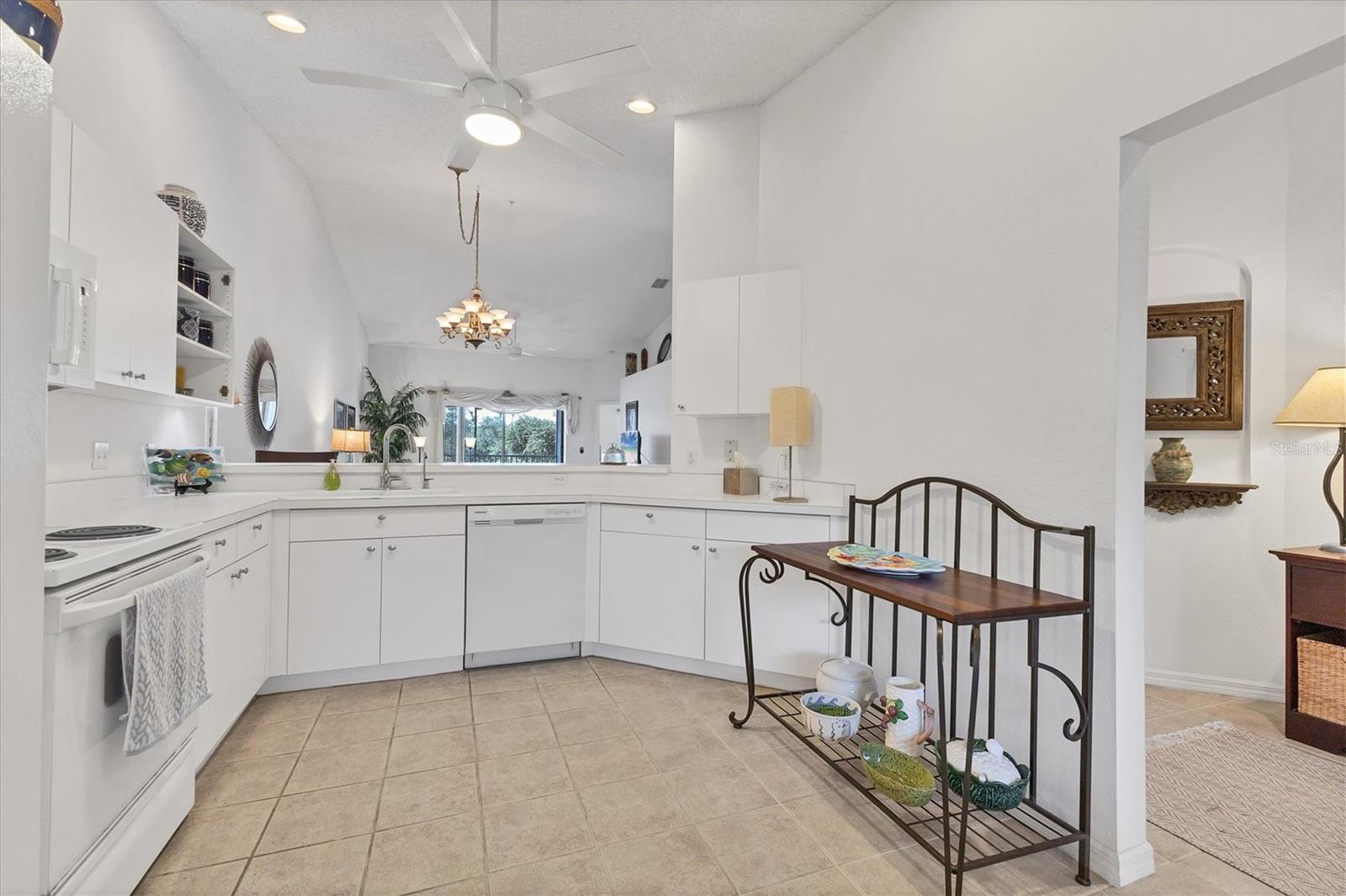 Image 22 of 85 For 5240 Hyland Hills Avenue 1426