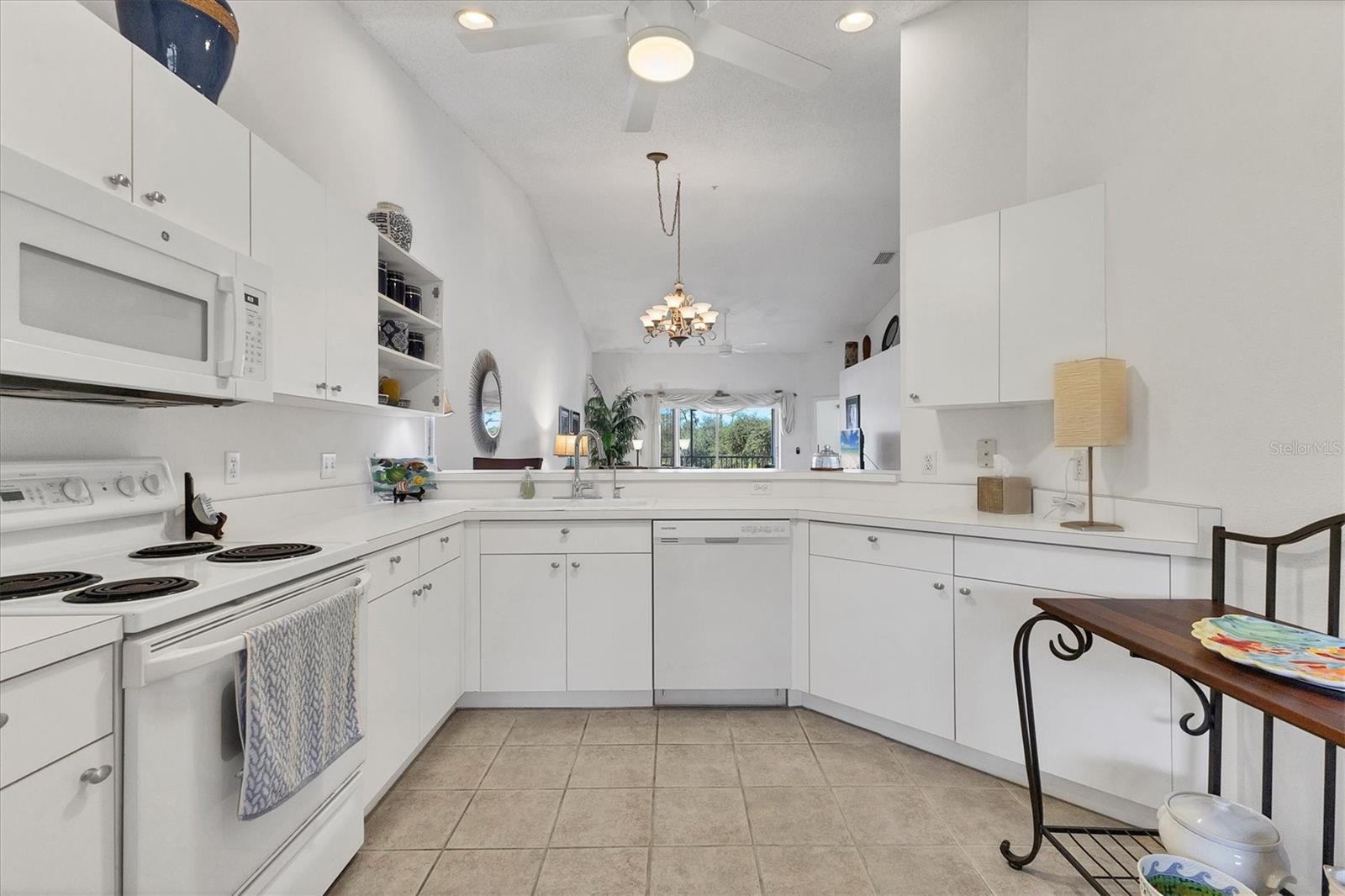 Image 23 of 85 For 5240 Hyland Hills Avenue 1426