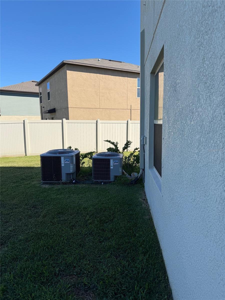 Image 3 of 17 For 5512 Olano Street