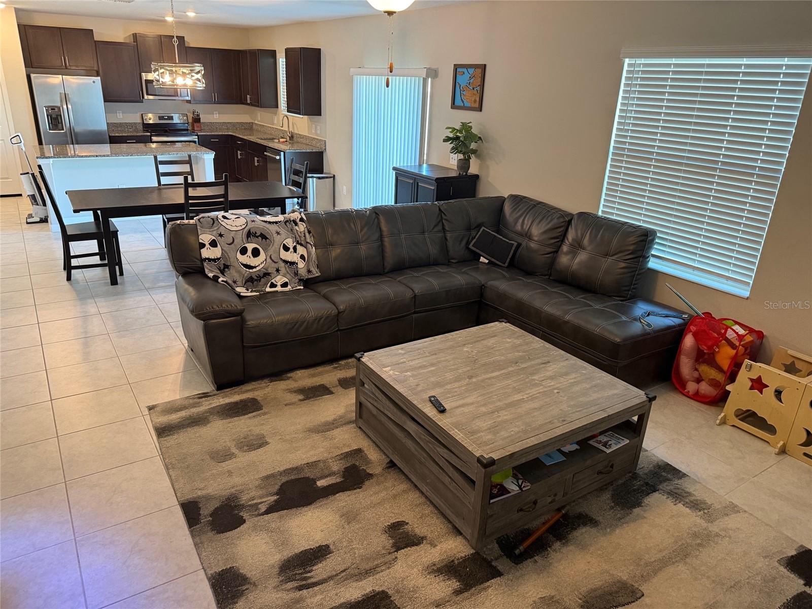 Image 5 of 17 For 5512 Olano Street