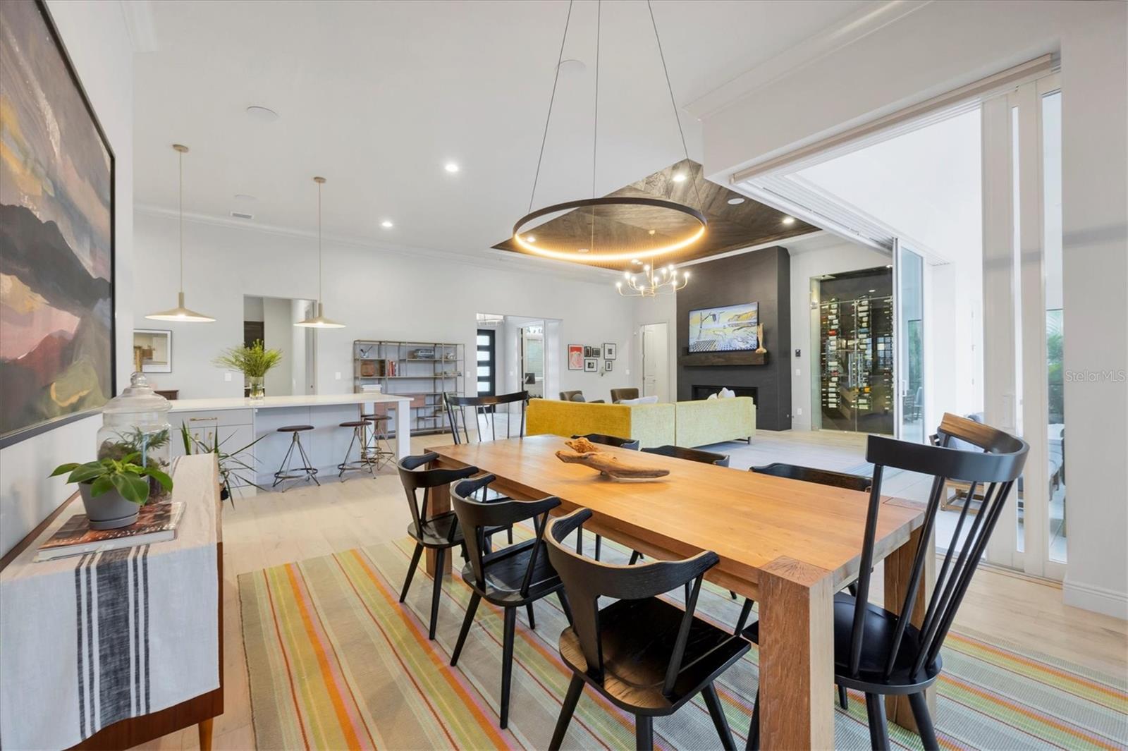 Image 26 of 73 For 16419 Kendleshire Terrace