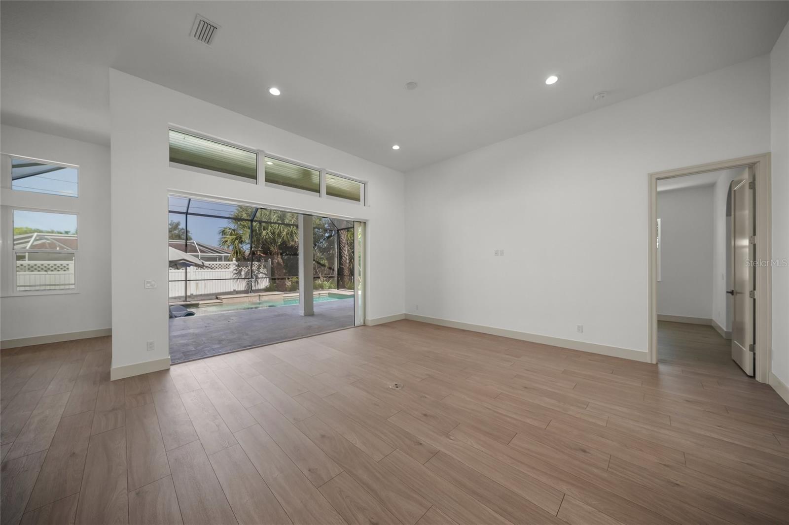 Image 8 of 47 For 504 Gulf Street