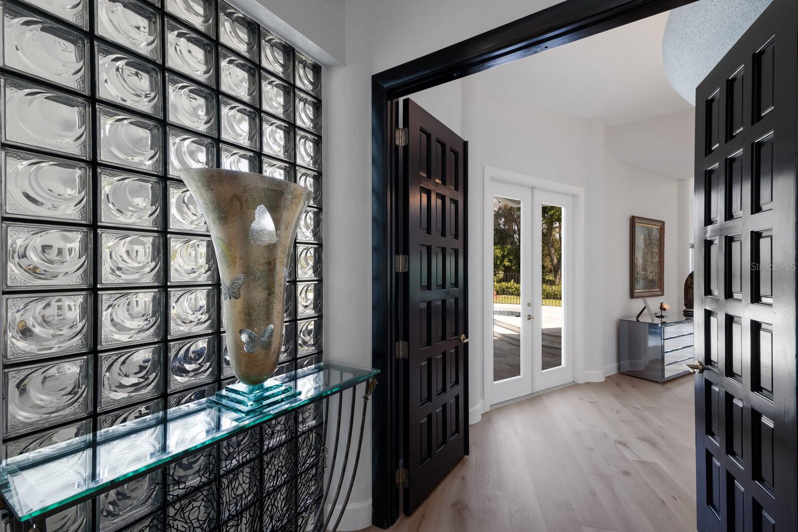 Image 31 of 100 For 691 Eagle Watch Lane